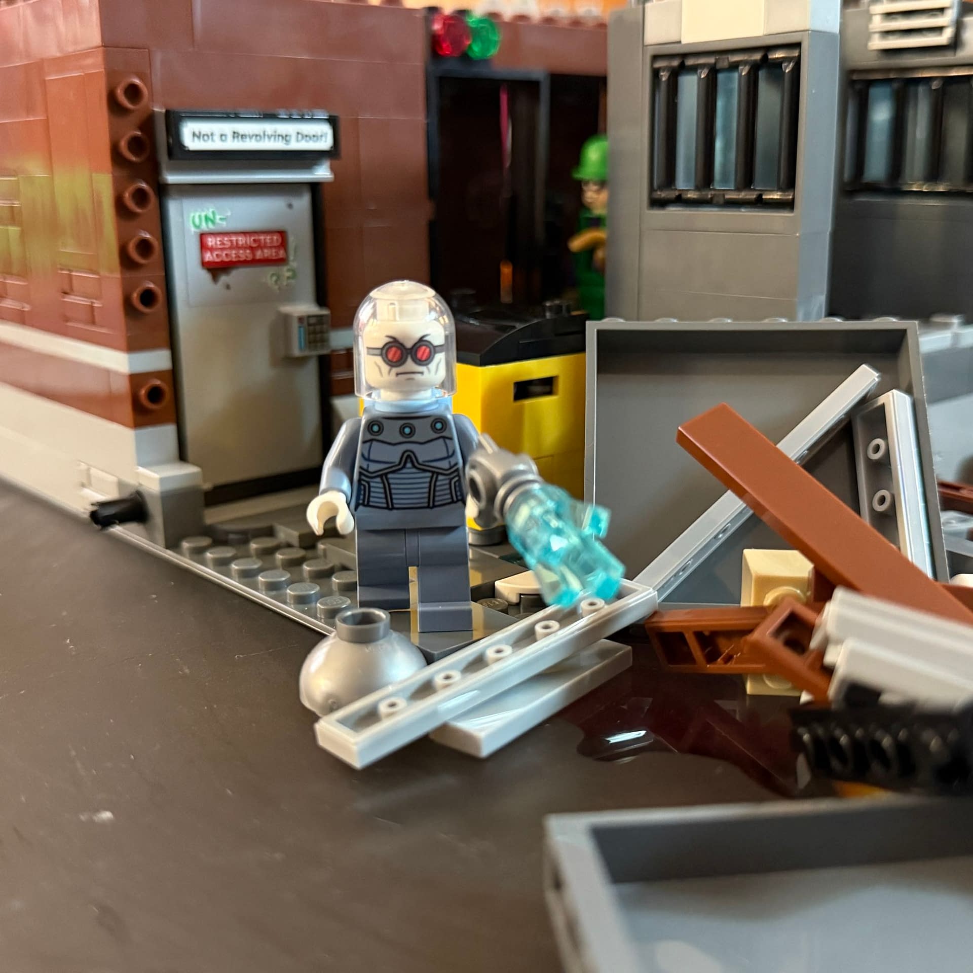 Halloween at the LEGO Arkham Asylum - Mr. Freeze Brings the Cold