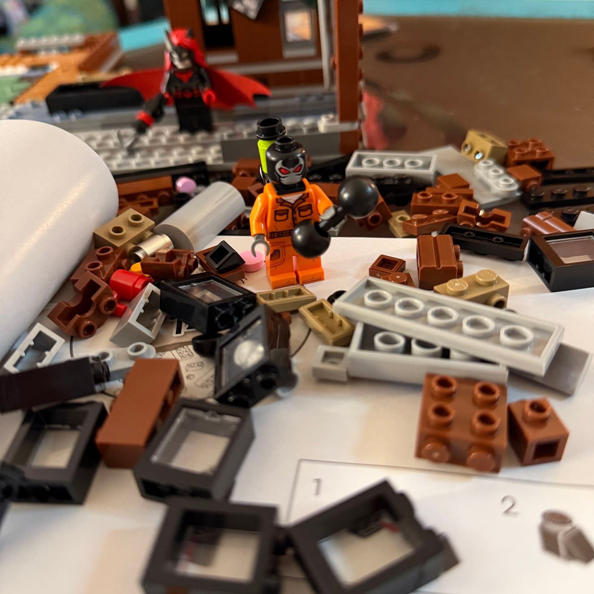 Halloween at the LEGO Arkham Asylum - Scarecrow Brings the Fear