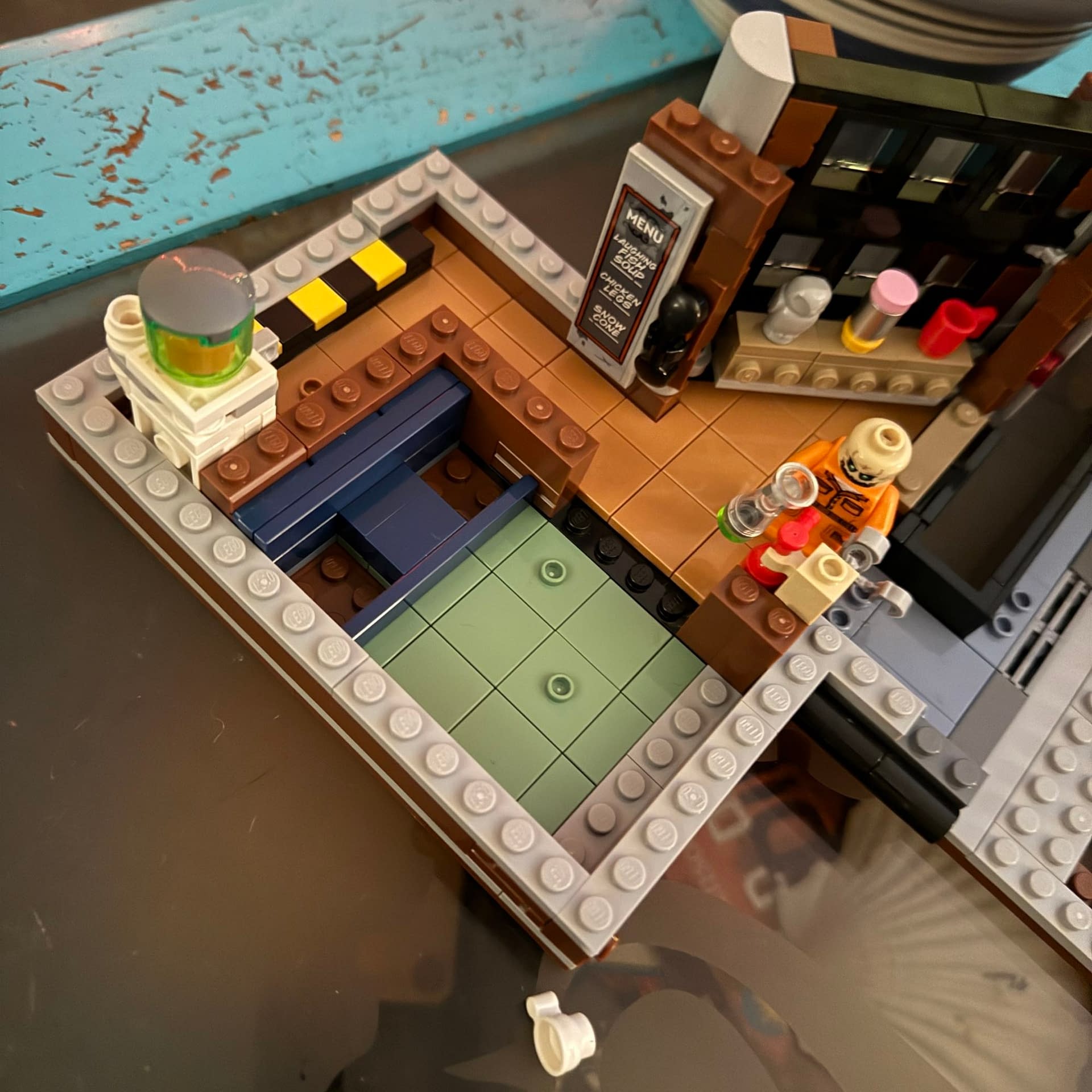 Halloween at the LEGO Arkham Asylum - Scarecrow Brings the Fear