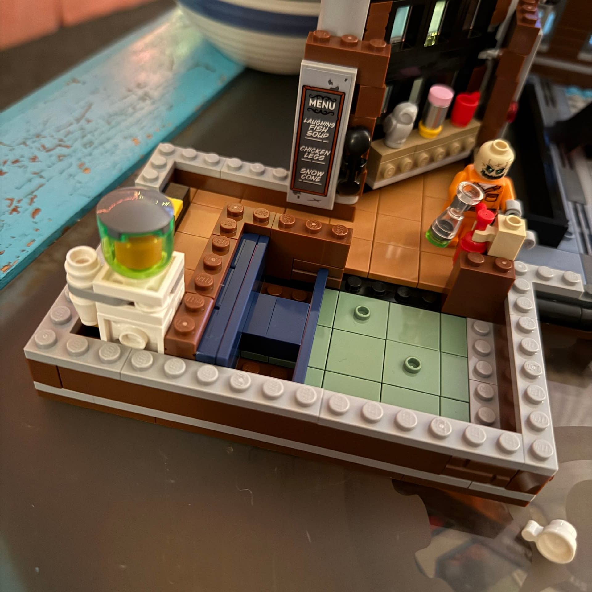 Halloween at the LEGO Arkham Asylum - Scarecrow Brings the Fear