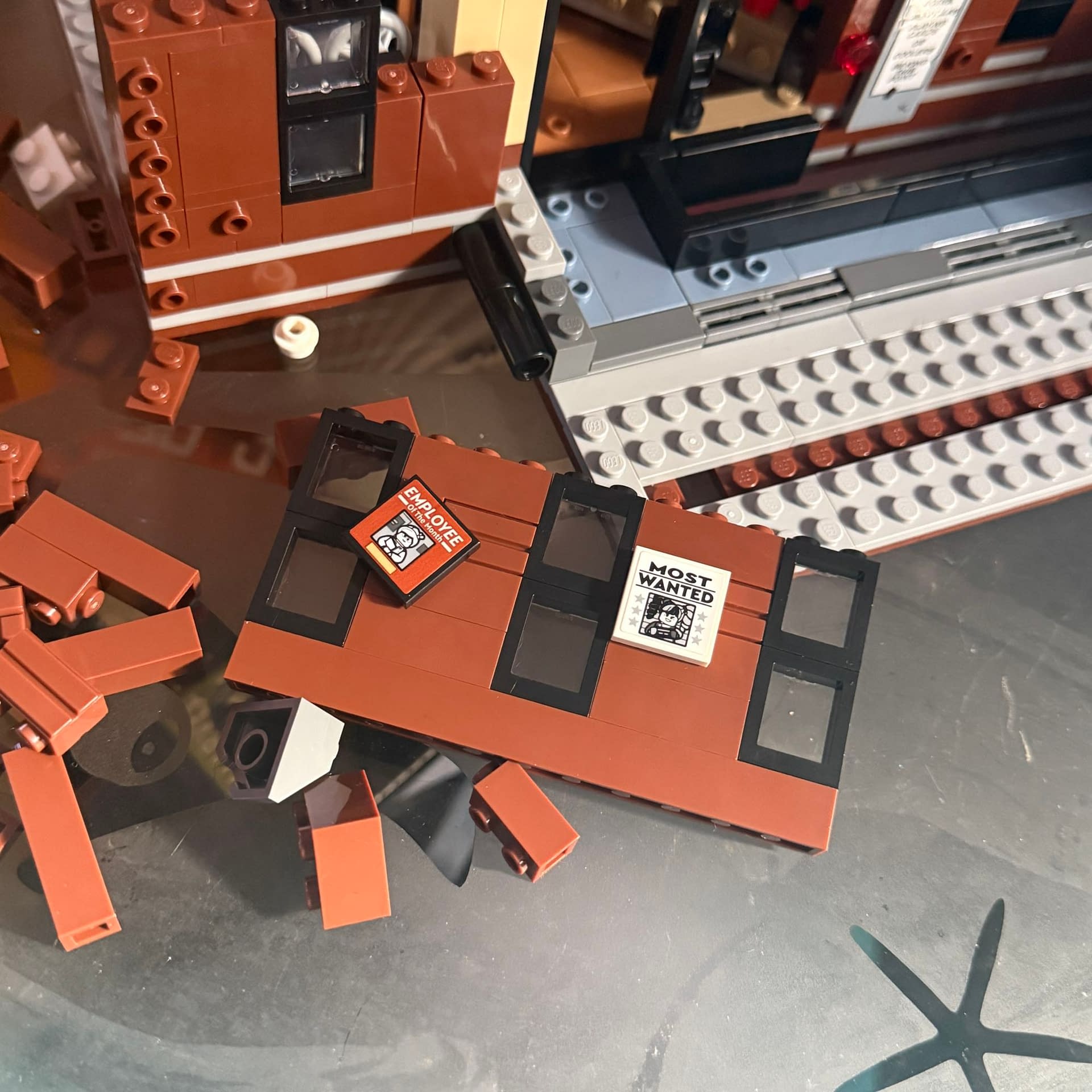 Halloween at the LEGO Arkham Asylum - Scarecrow Brings the Fear