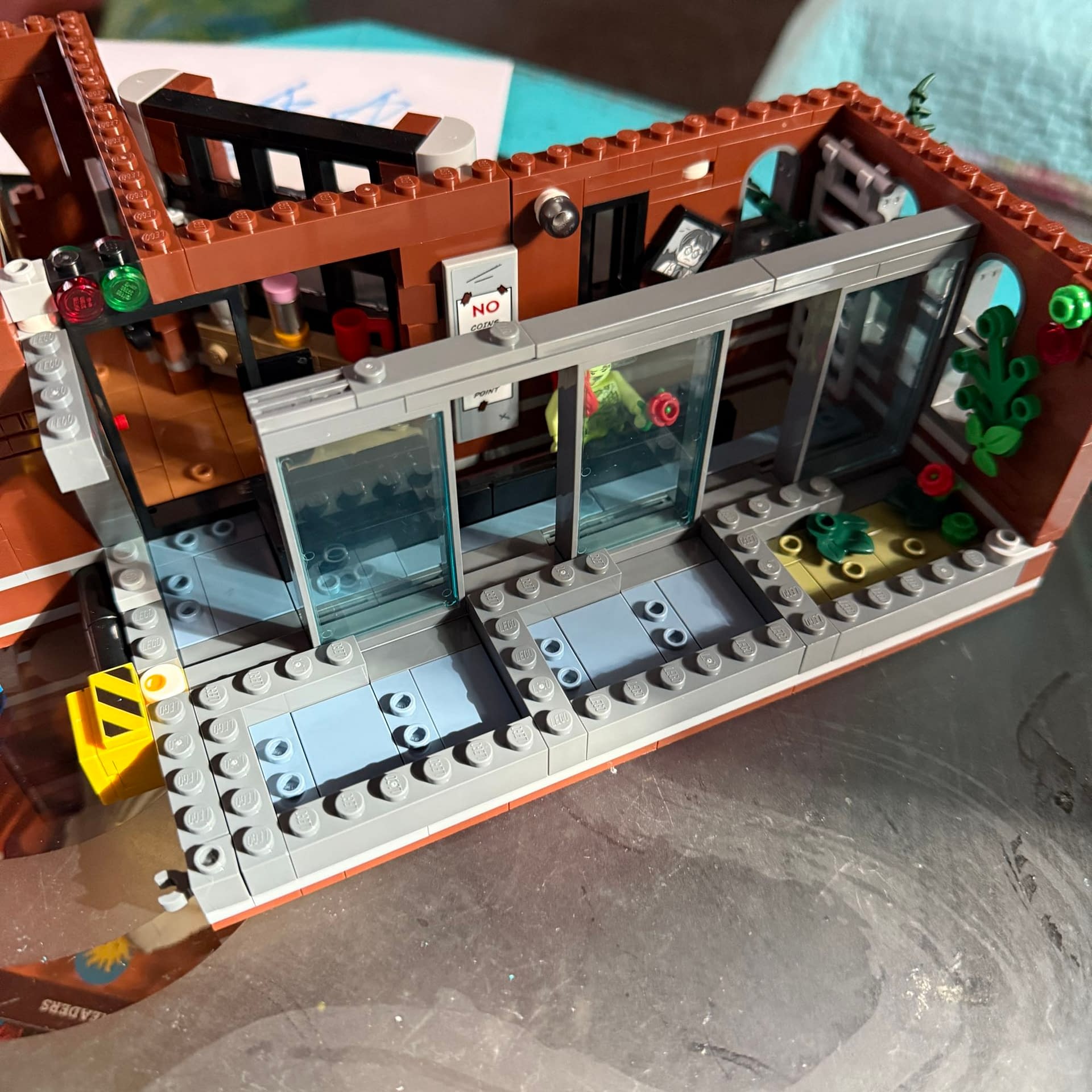 Halloween at the LEGO Arkham Asylum - Poison Ivy Brings the Green