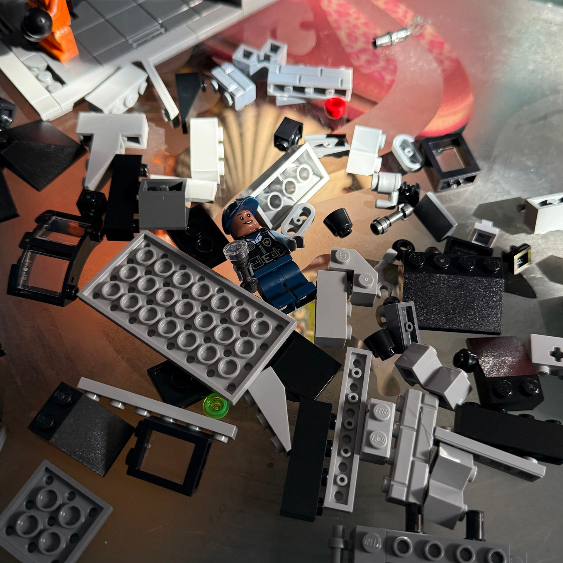 Halloween at the LEGO Arkham Asylum - Poison Ivy Brings the Green