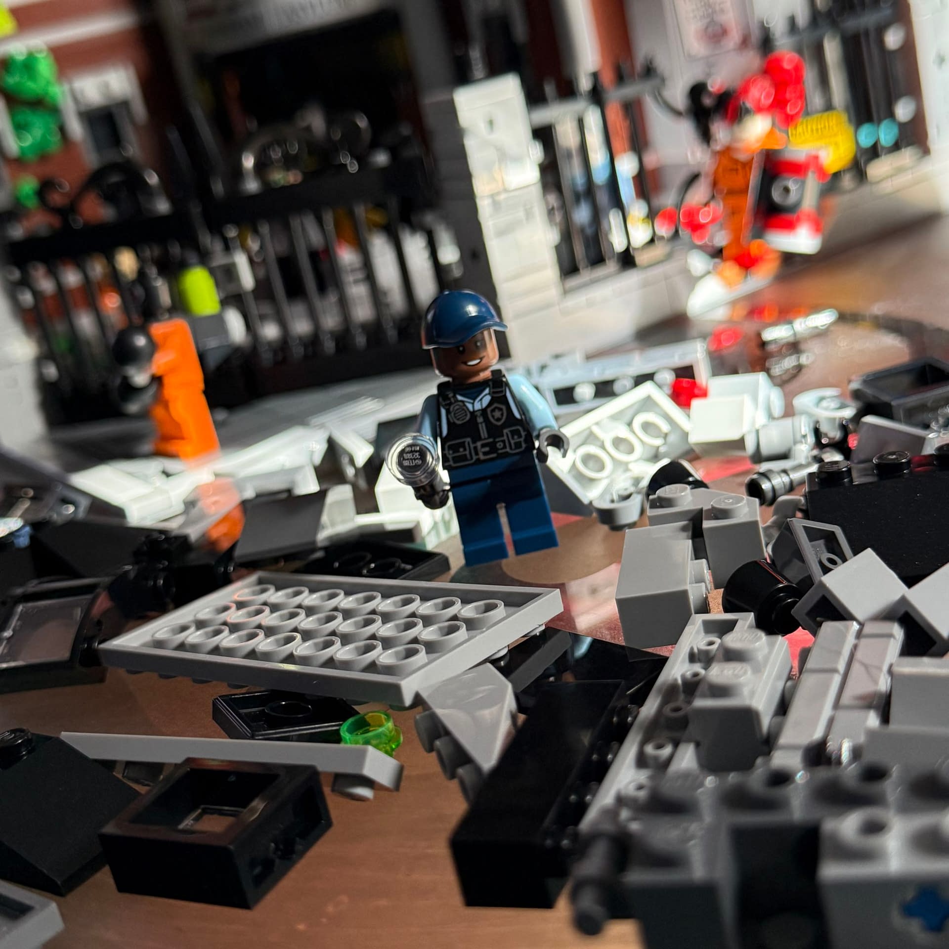 Halloween at the LEGO Arkham Asylum - Poison Ivy Brings the Green