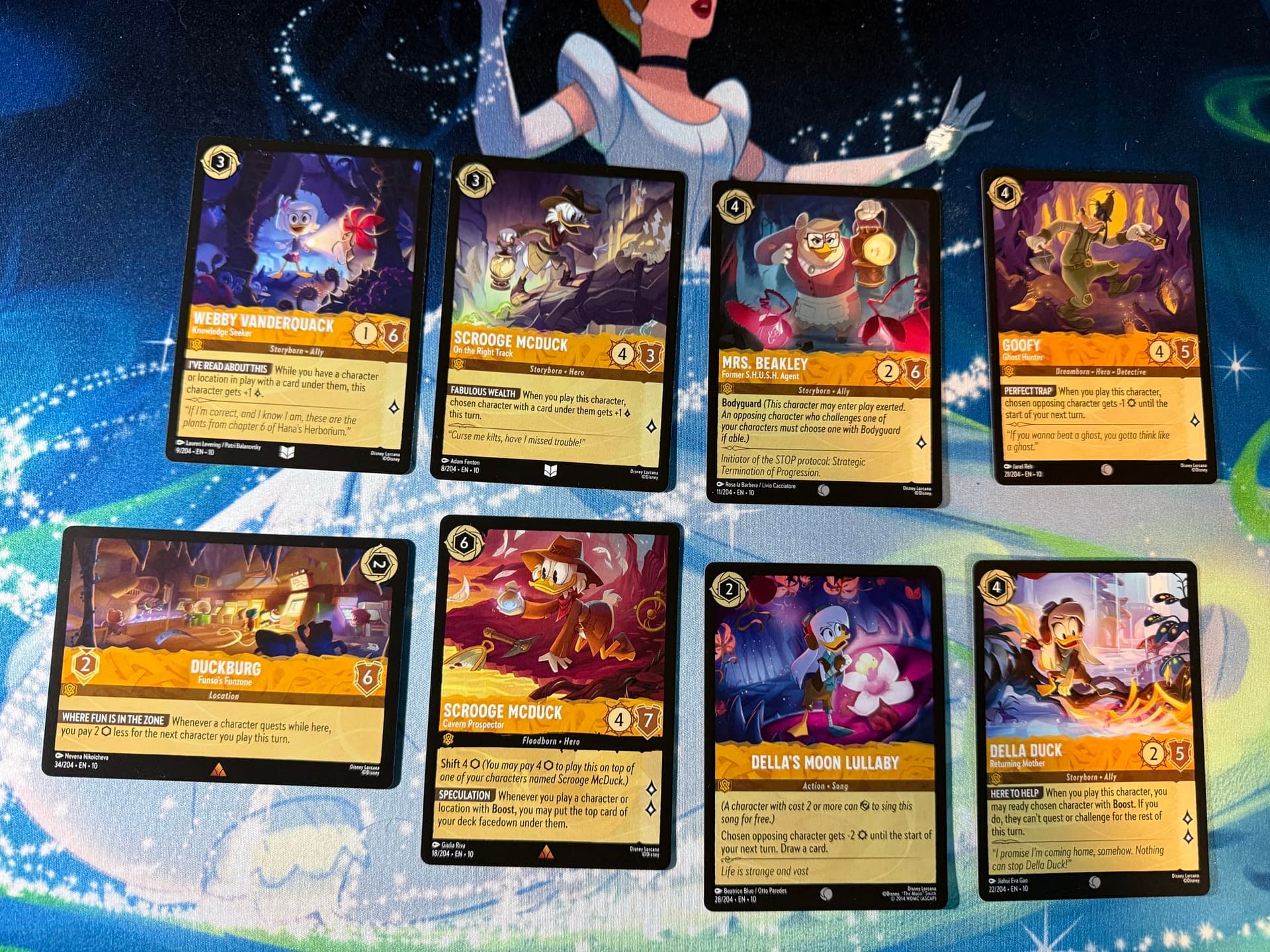 Disney Lorcana: Whispers in the Well - A Ghostly Starter Deck