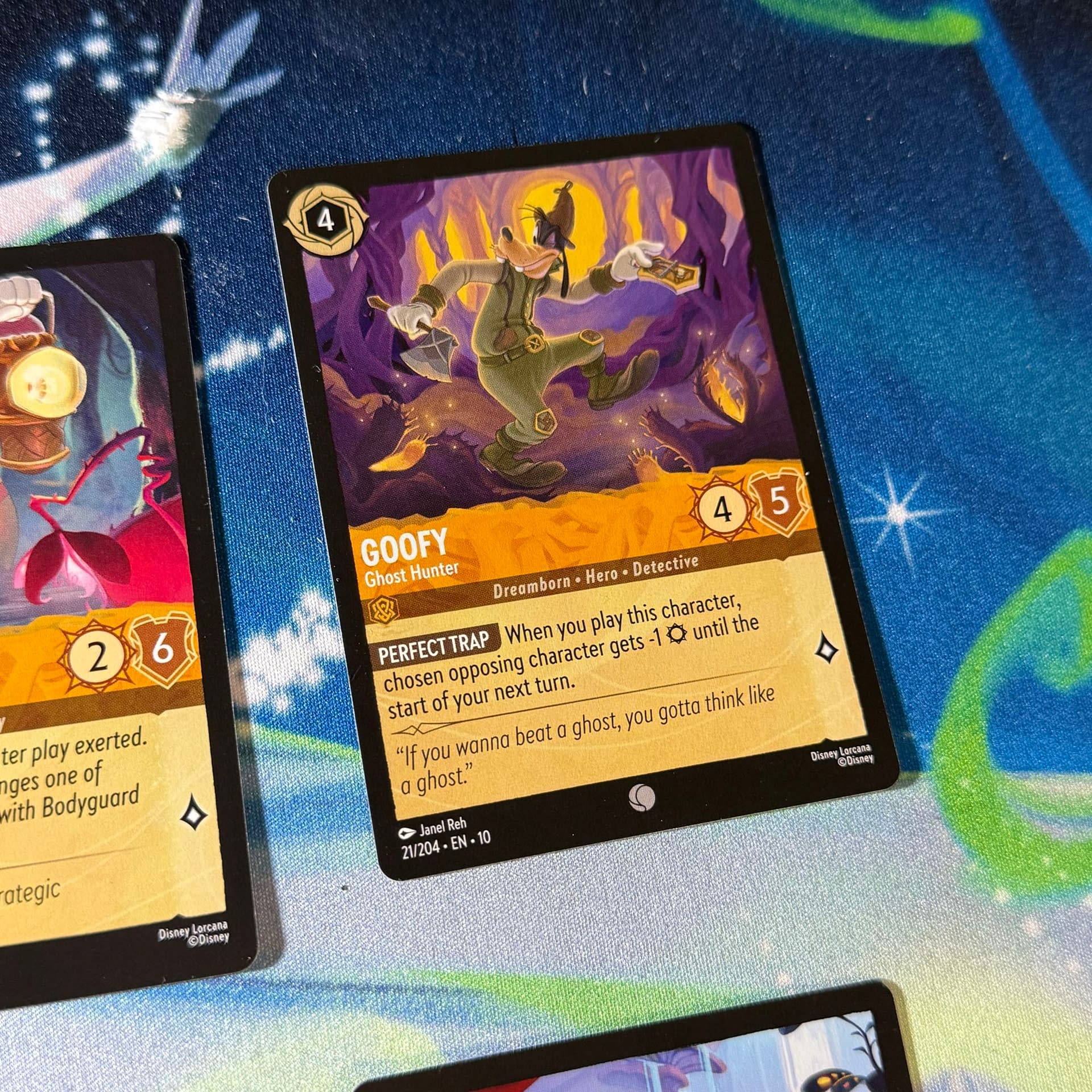 Disney Lorcana: Whispers in the Well - A Ghostly Starter Deck