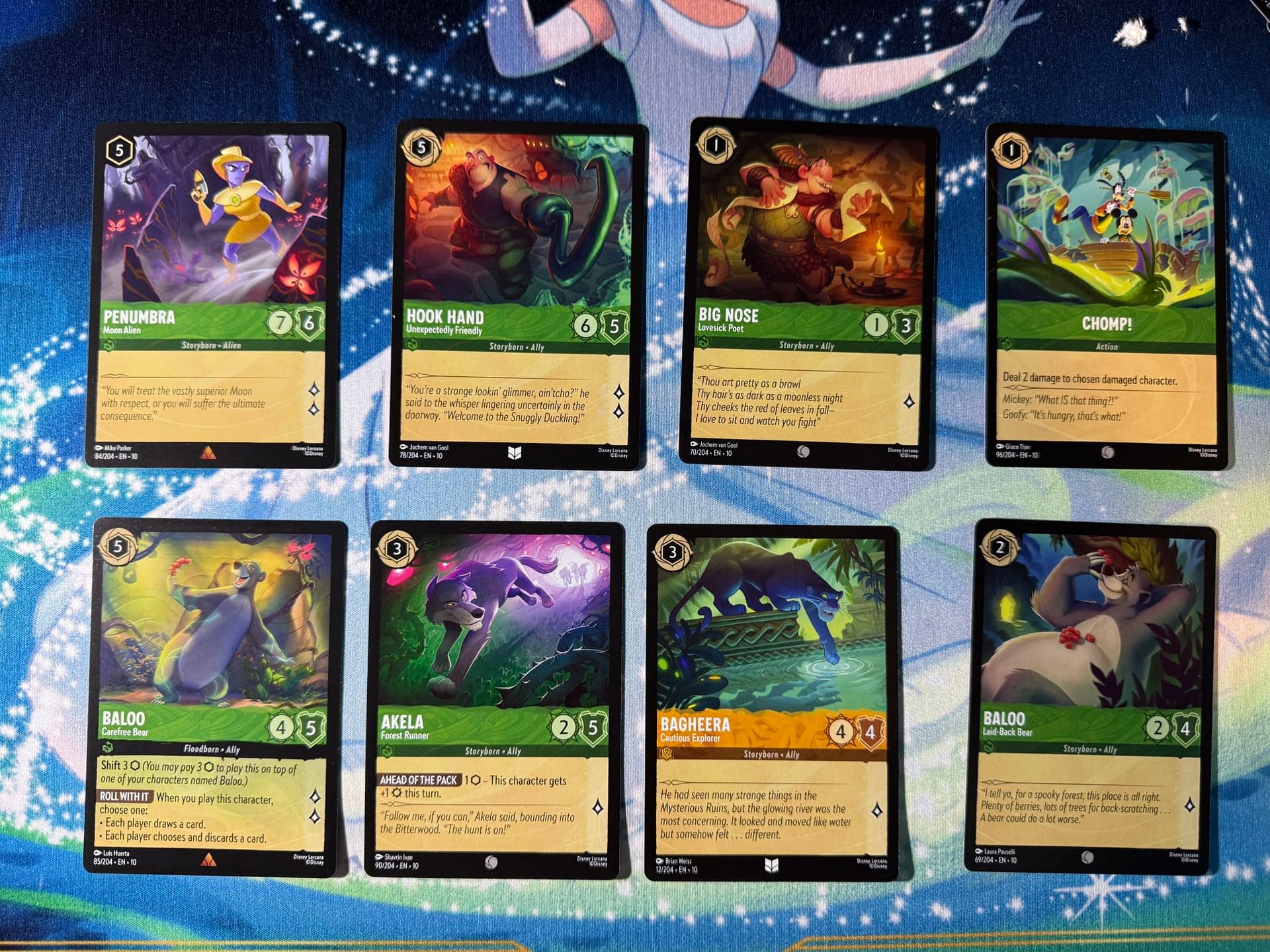 Disney Lorcana: Whispers in the Well - A Ghostly Starter Deck