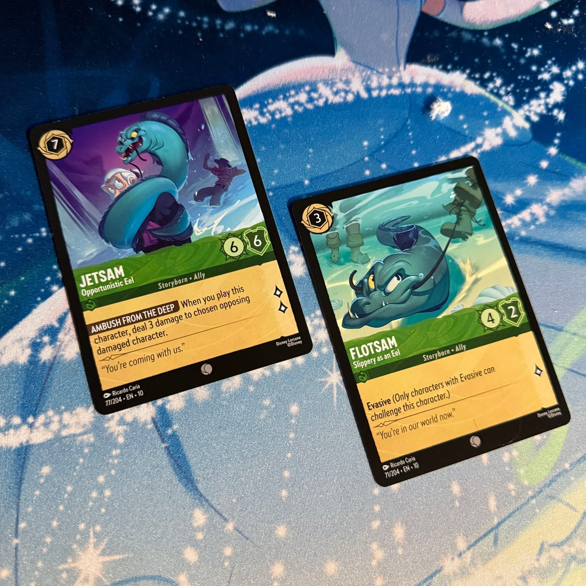 Disney Lorcana: Whispers in the Well - A Ghostly Starter Deck