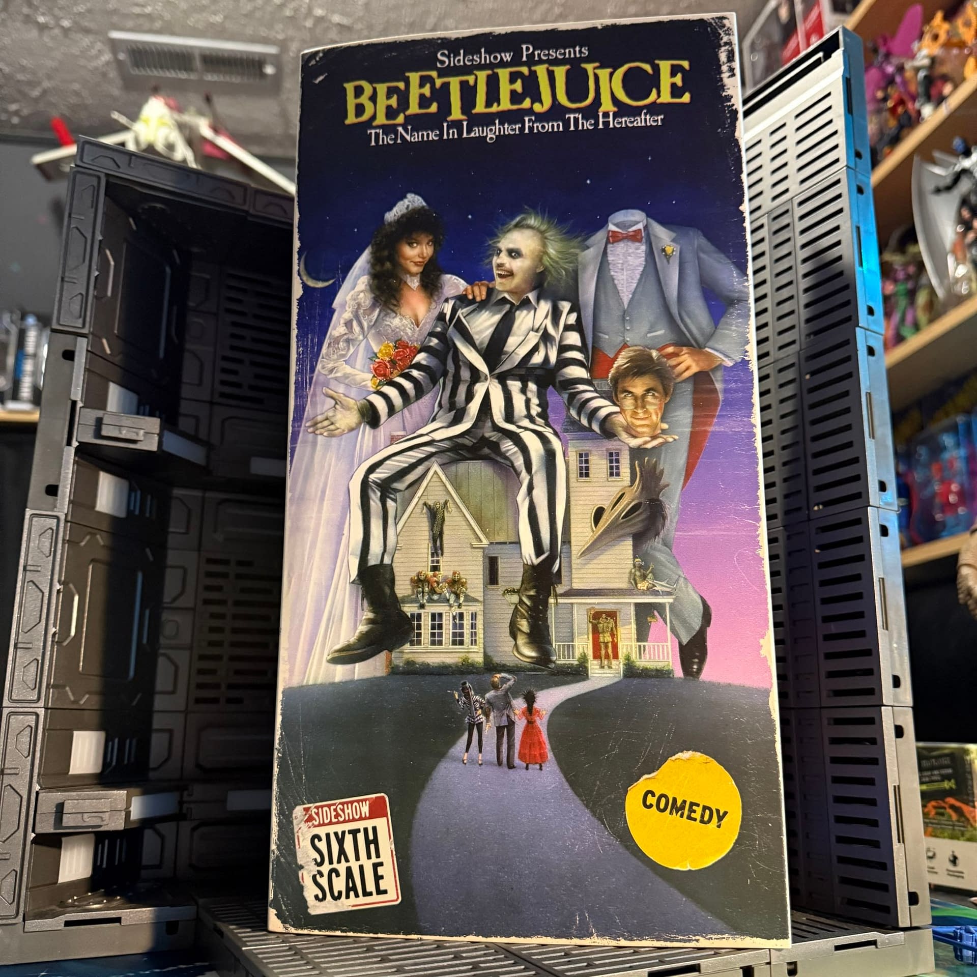 It's Showtime as We Check Out Sideshow's 1/6 Scale Beetlejuice