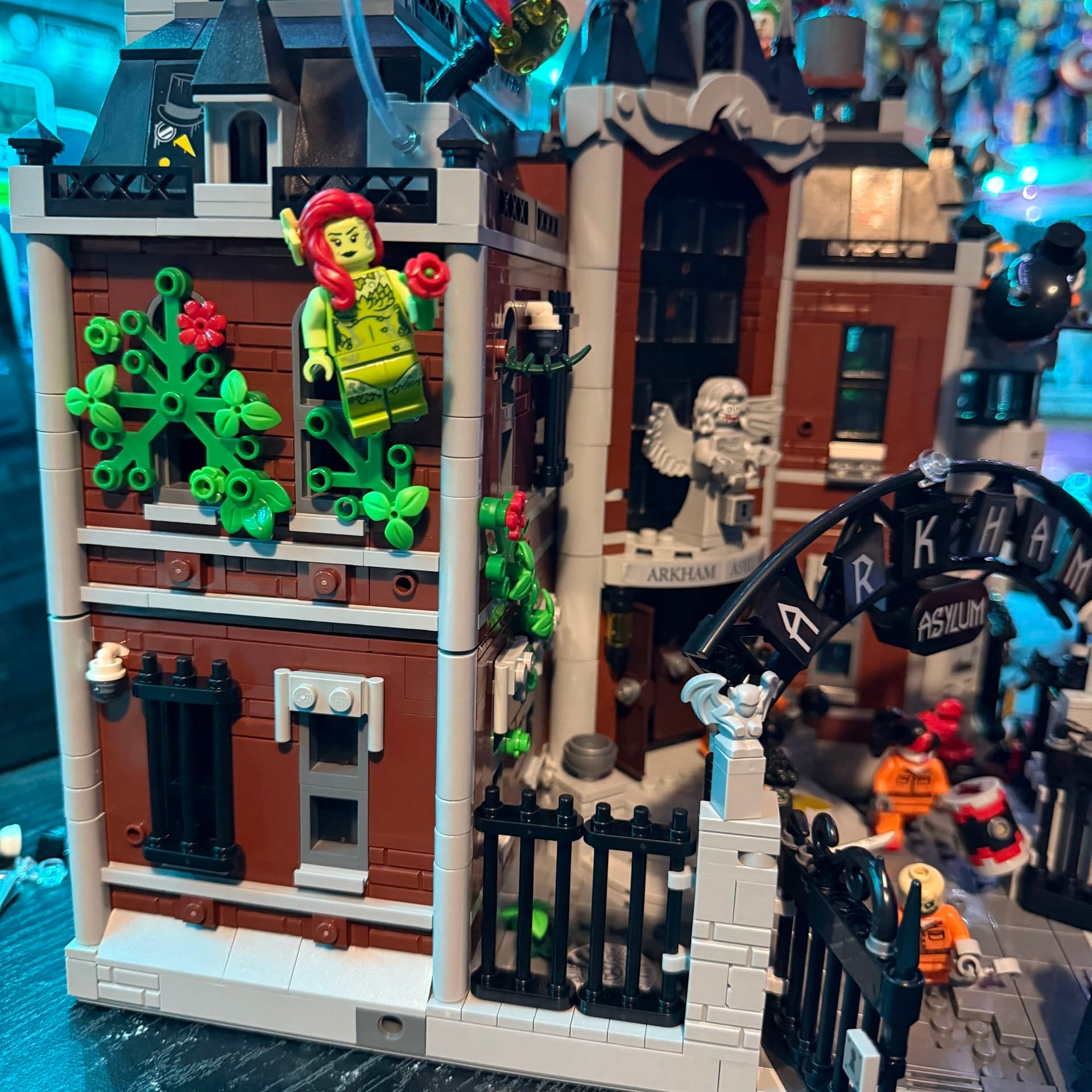 Halloween at the LEGO Arkham Asylum - I am Vengeance, I am the Night