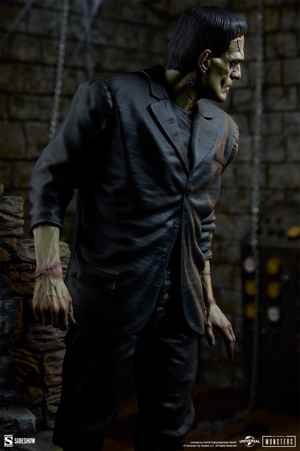 Sideshow Collectibles Brings to Life New Frankenstein's Monster Statue