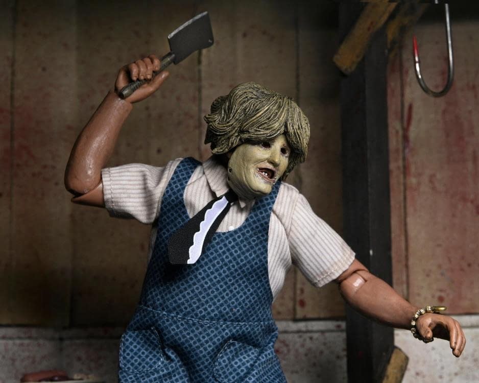 NECA Debuts New Texas Chainsaw Massacre Old Lady Leatherface