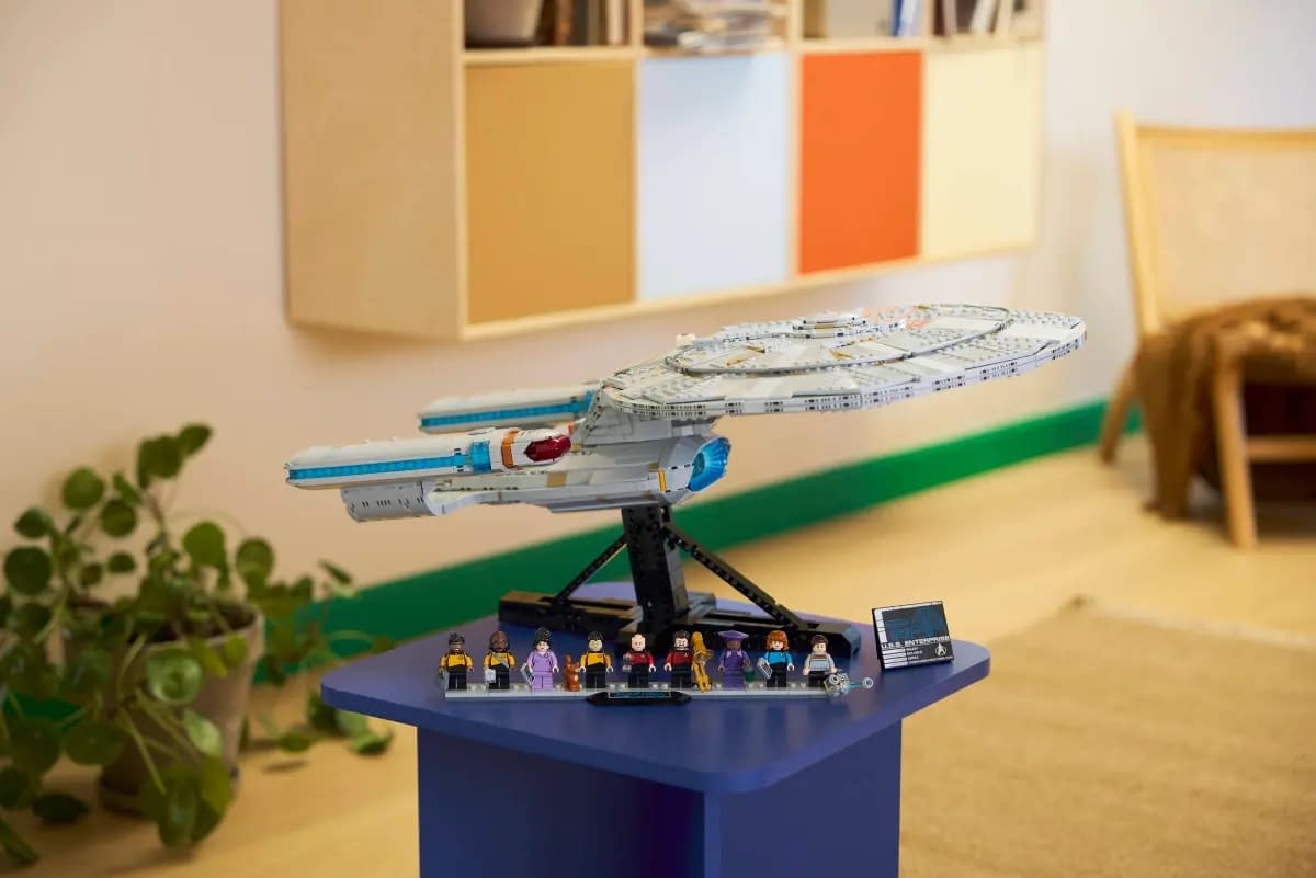 The U.S.S. Enterprise Comes to LEGO with New Star Trek Icons Set