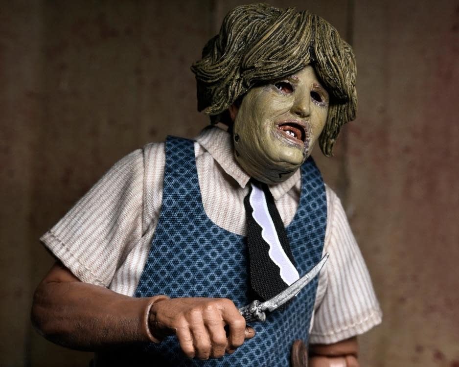 NECA Debuts New Texas Chainsaw Massacre Old Lady Leatherface