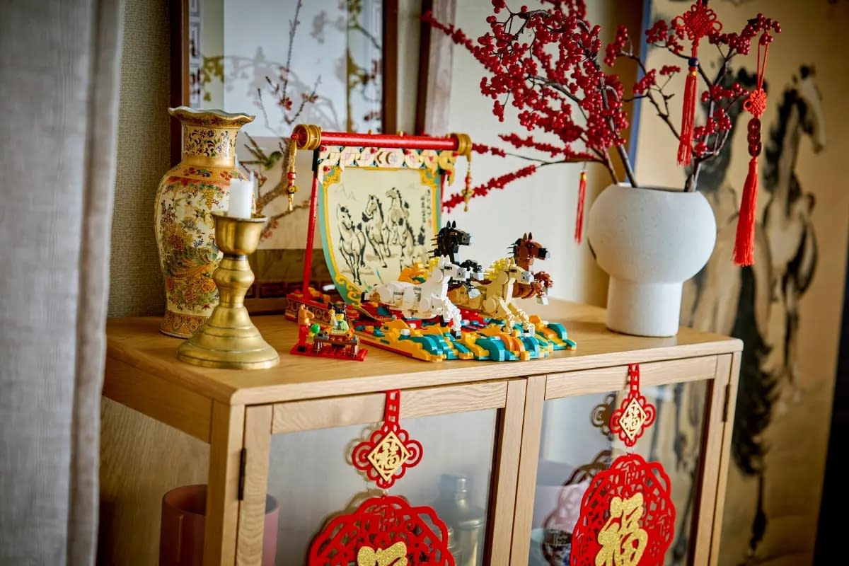 LEGO Debuts New Year of the Horse Galloping Horse Canvas Set