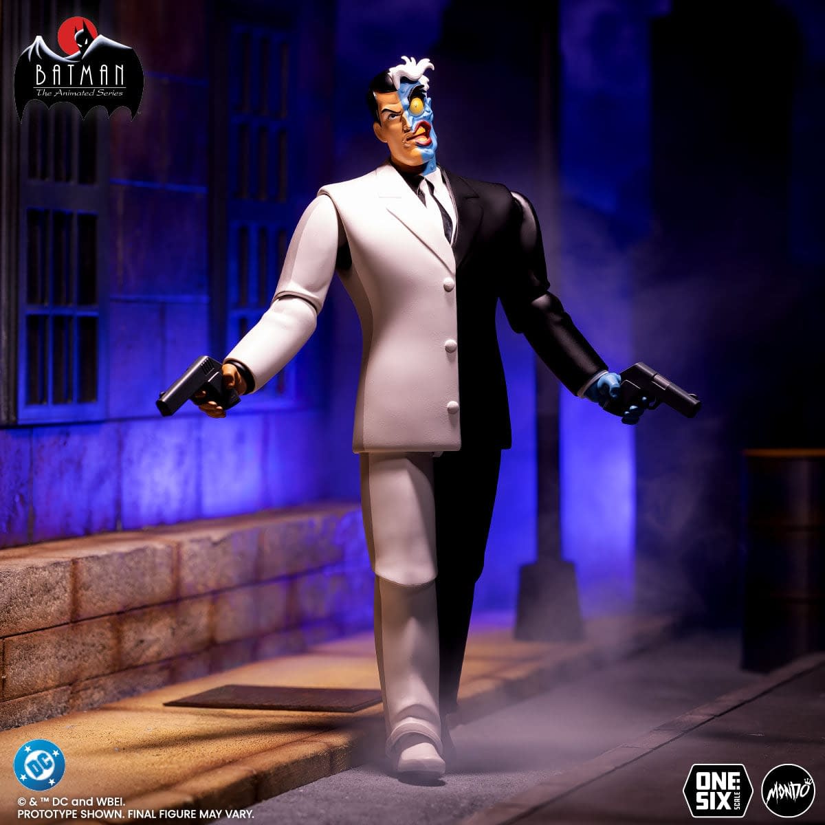 Two-Face Joins Mondo's 1/6 Batman: The Animated Series Collection