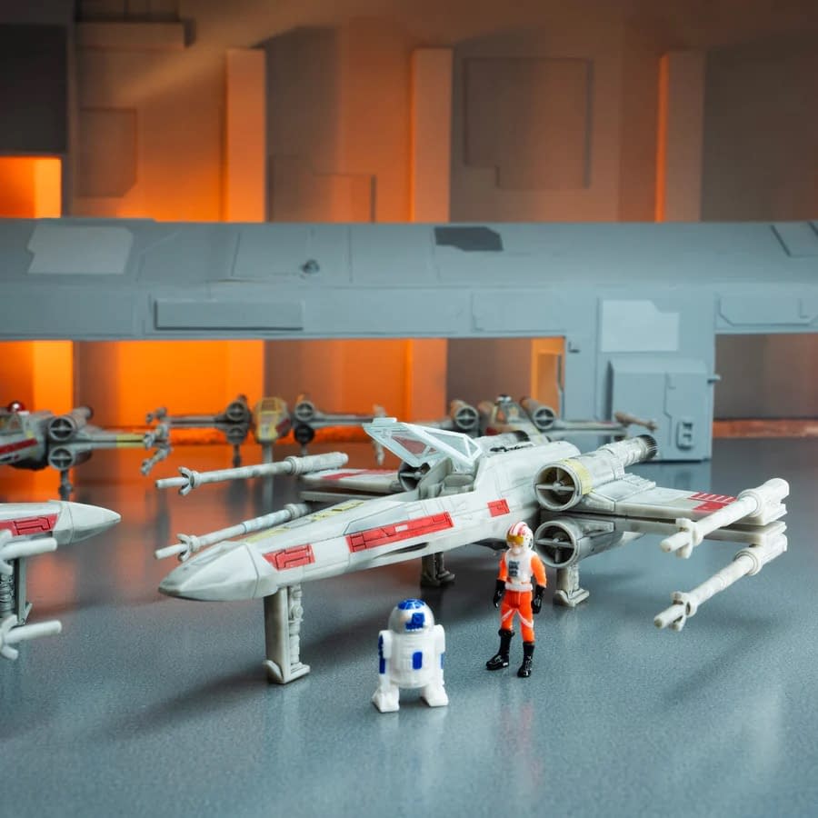 Red 5 Standing By with New Star Wars Red Squadron Set from Jazwares