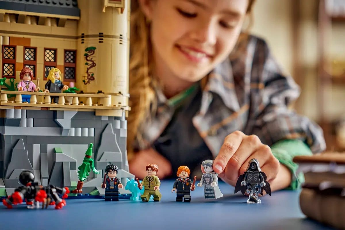 Check Into the Hogwarts Hospital Wing with LEGO Harry Potter