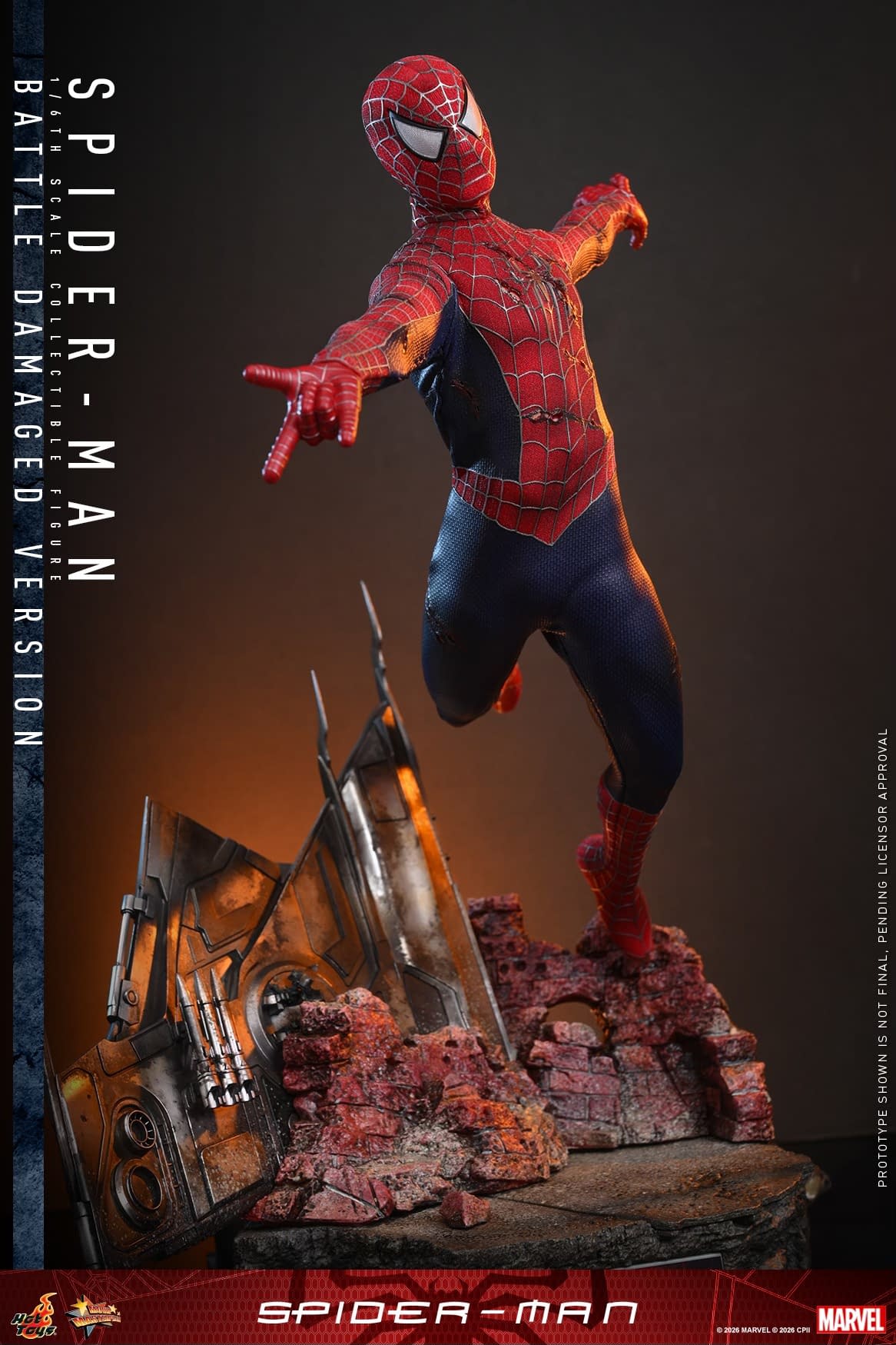 New Spider-Man (Battle Damaged Version) Hot Toys 1/6 Figure Revealed