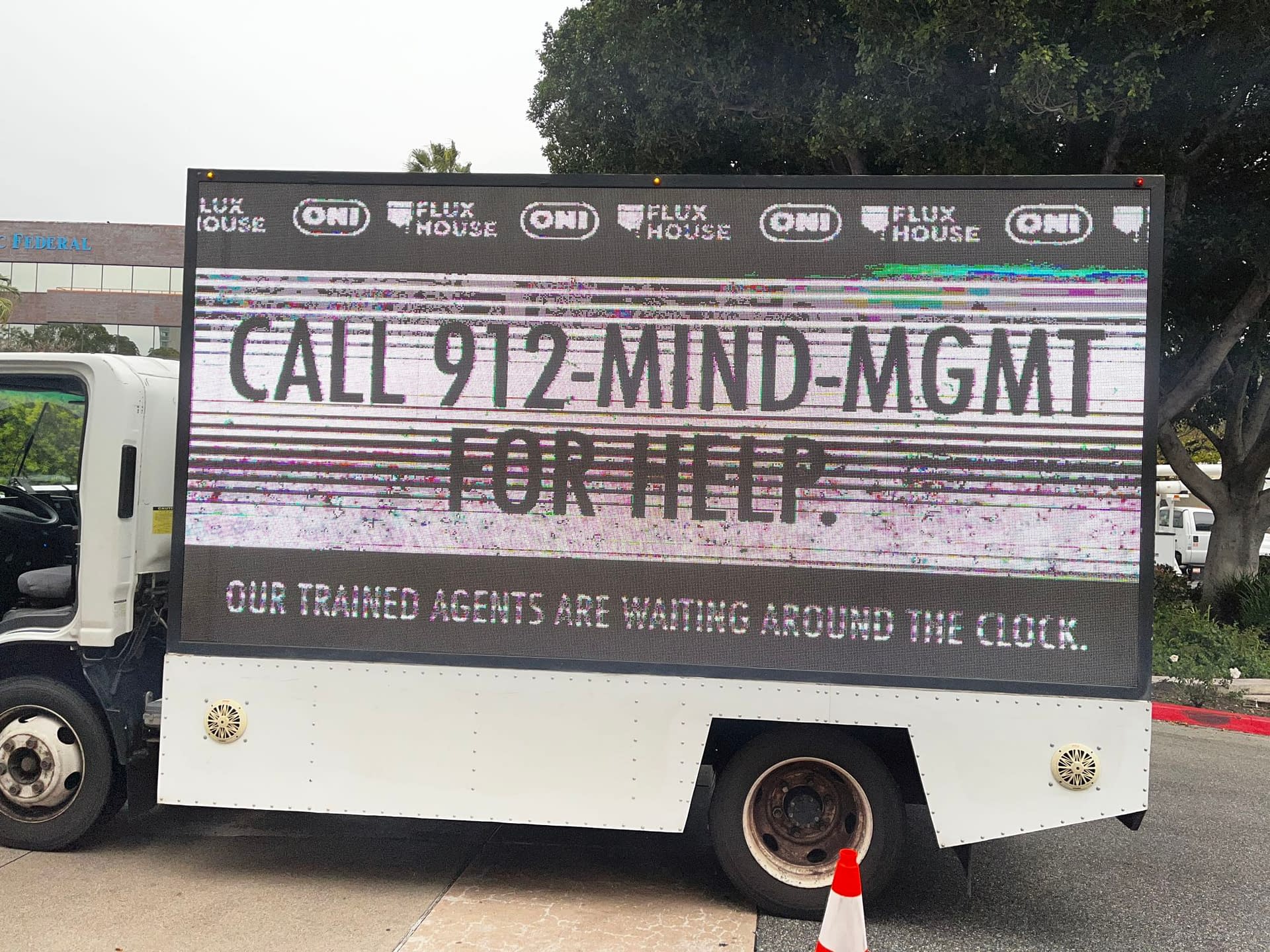 ComicsPRO Attendees Wake Up To Something Under Their Hotel Room Doors