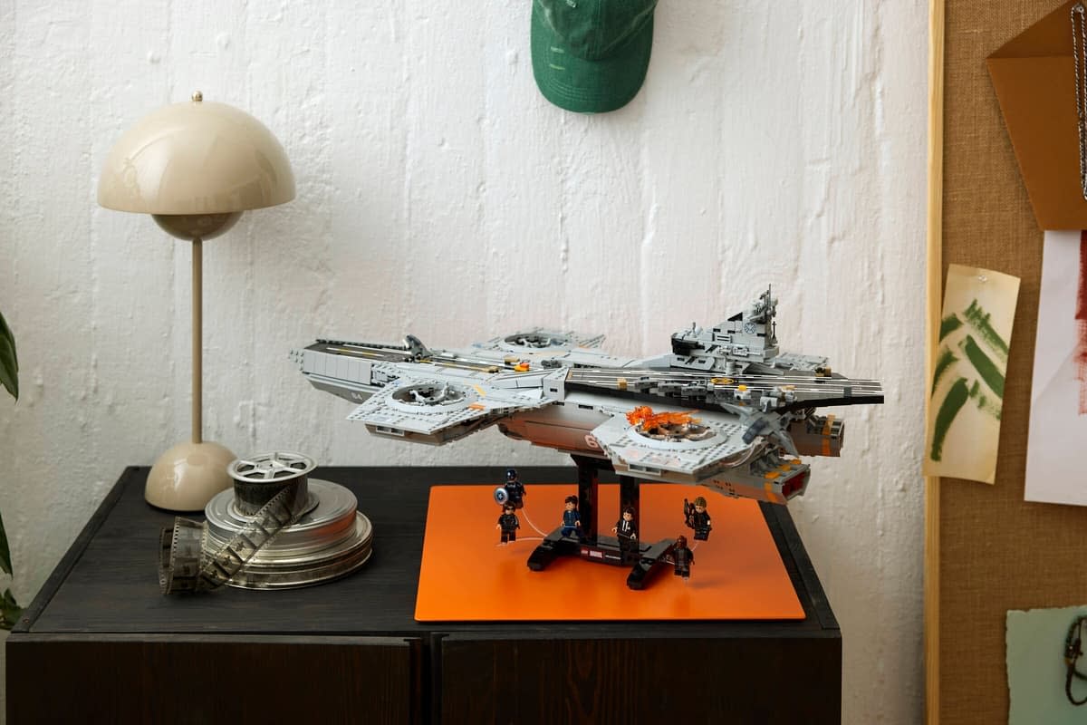 Save the Day with LEGO's New The Avengers S.H.I.E.L.D. Helicarrier