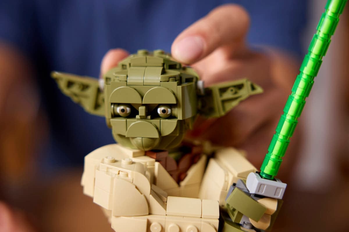 New LEGO Star Wars Yoda Bust Set Coming Soon from LEGO