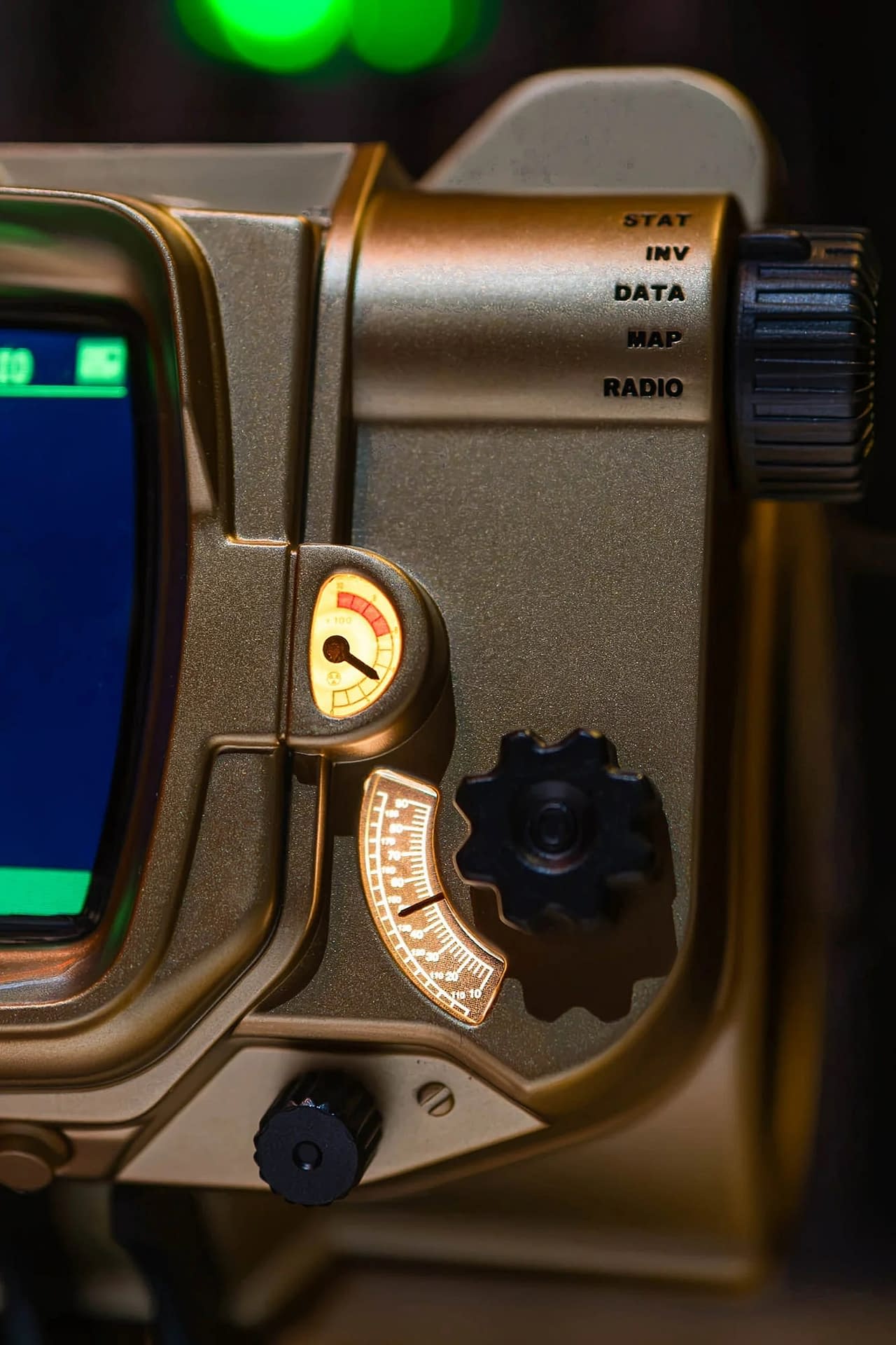Bethesda Reveals New Fallout Pip-Boy 3000 Overseer’s Edition