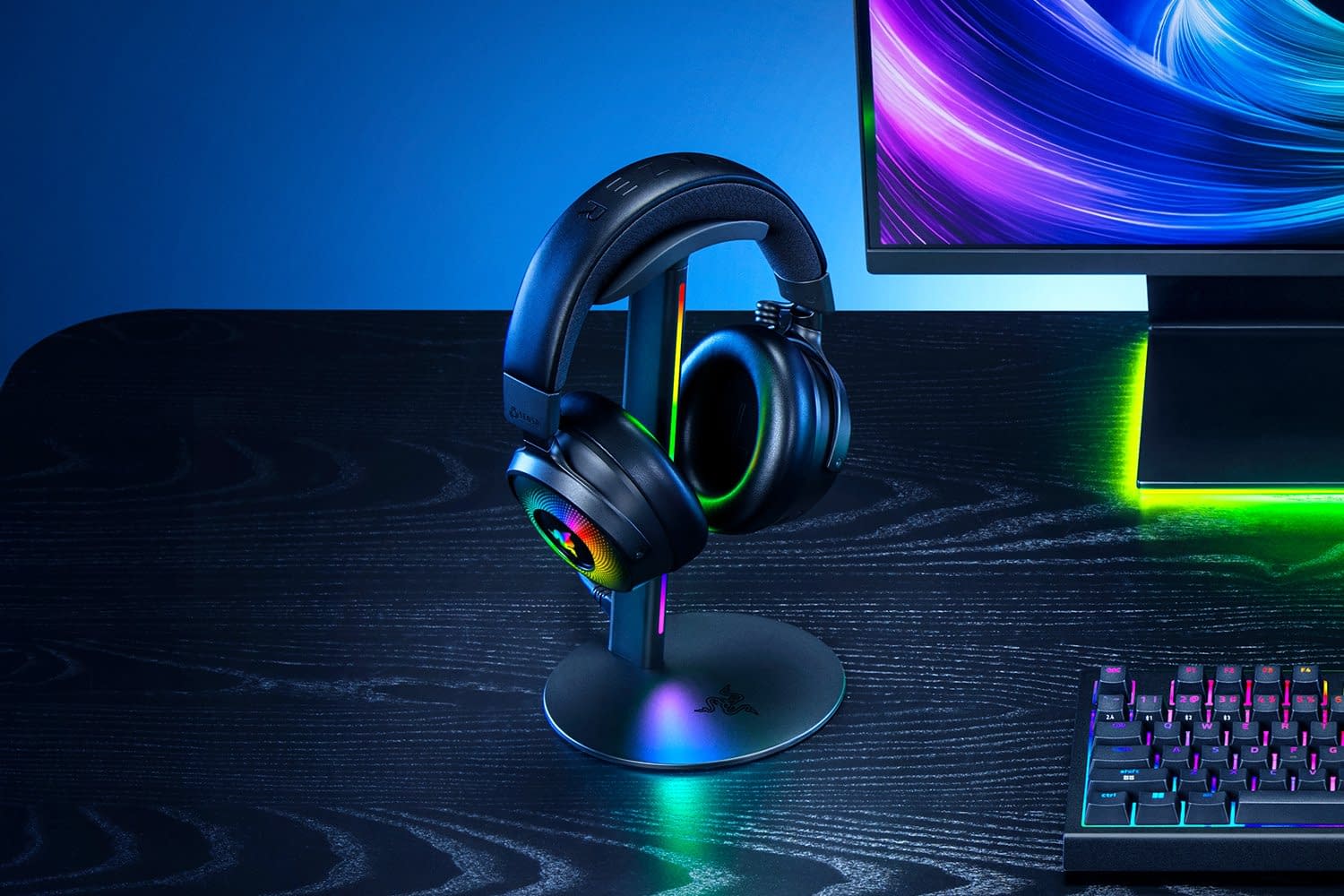 Razer Launches The New Base Station V3 Chroma