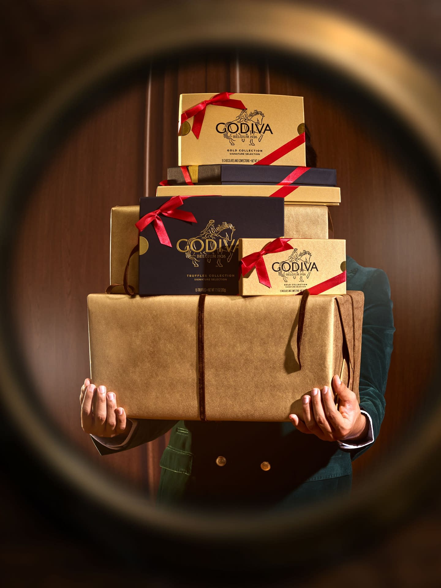 Godiva Reveals Multiple New 2026 Holiday Chocolate Items