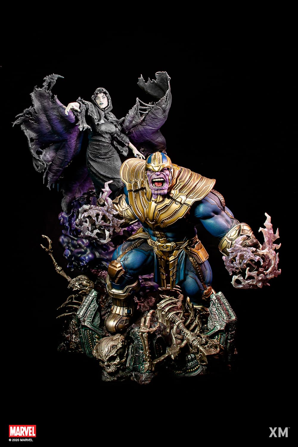 thanos lady death statue