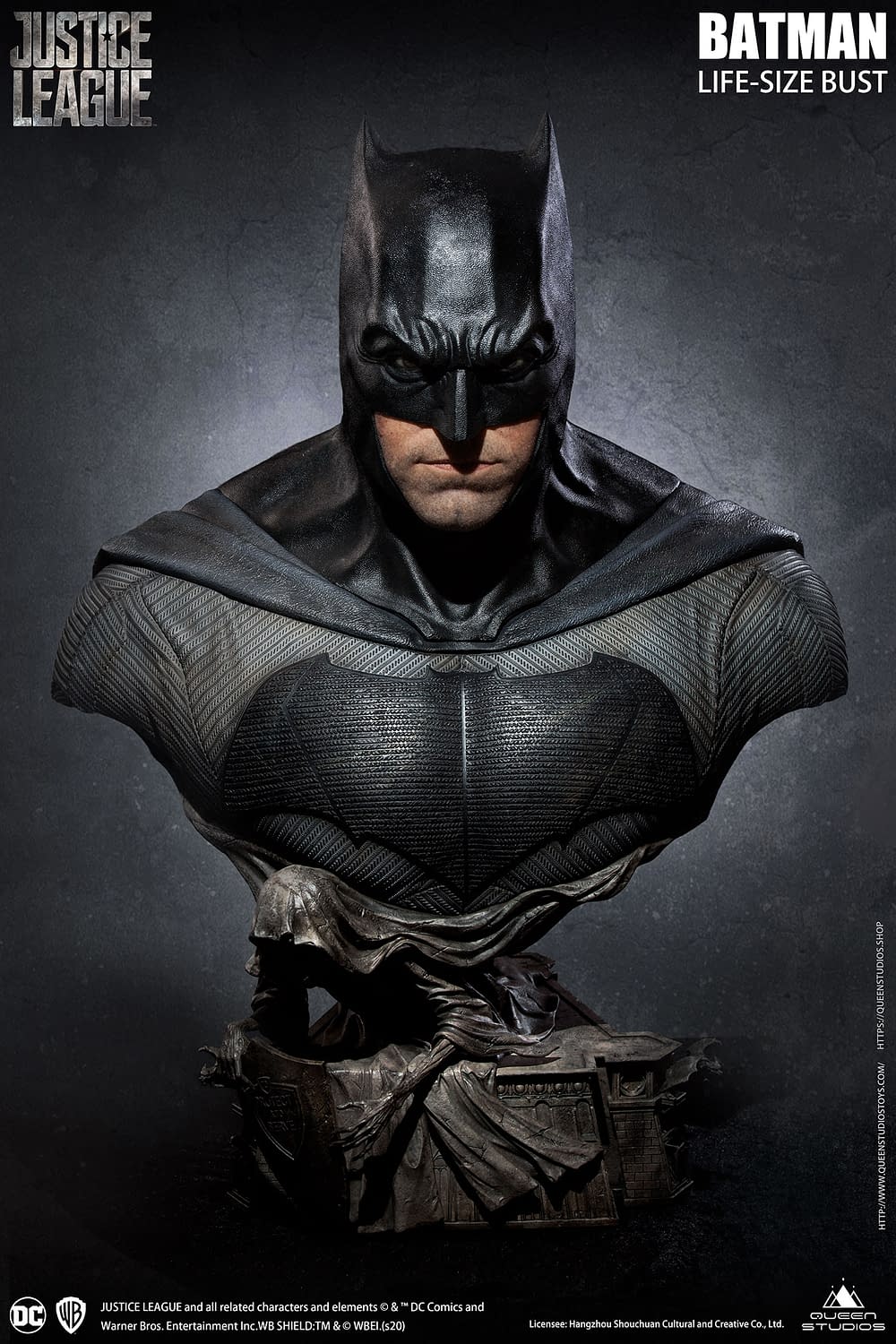 batfleck statue