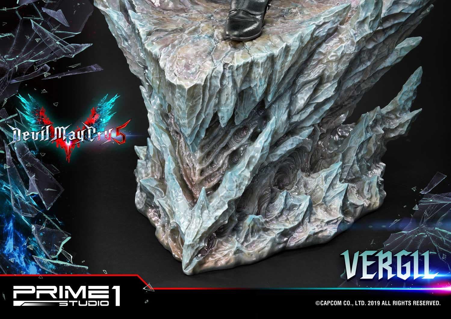 dmc 5 vergil statue