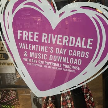 Hot Topic S Riverdale Valentine S Day Cards Are To Die For
