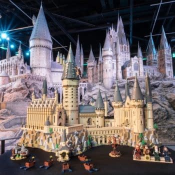 LEGO Hogwarts Is Giant, Magical, and Worth the $399 Price Tag