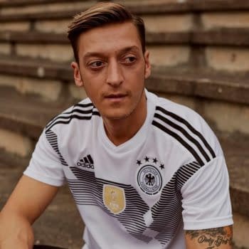 Arsenal's Mesut Özil is Starting His Own FIFA 19 Esports Team