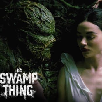 DC Universe | The Ultimate Membership | Swamp Thing Water Embrace