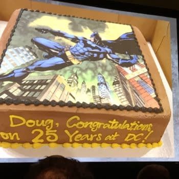 DC Unveils Ultra-Rare Doug Mahnke Cake Variant at C2E2
