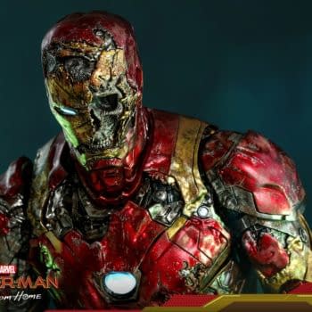 Mysterio’s Illusions Brings Iron Man Back to Life with Hot Toys