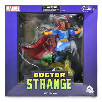 Diamond Select Reveals Doctor Strange Sorcerer Supreme PVC Statue 