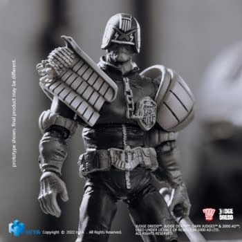 Judge Dredd Goes Black and White with New Hiya Toys Releases