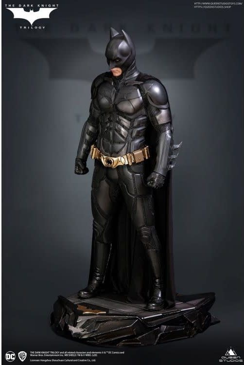 the dark knight statue