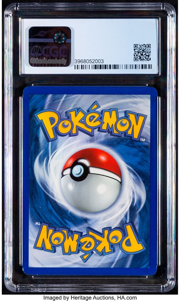 1-ojo leidimo bazinio rinkinio „Mewtwo“ kopijos iš „Pokémon TCG“ galinis paviršius.  Šiuo metu galima įsigyti aukcione Heritage Auctions svetainėje.