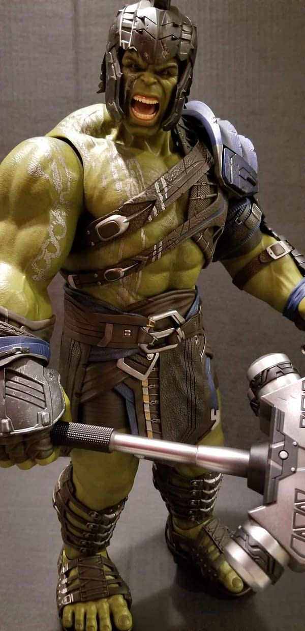 Lets Take A Look At Hot Toys Thor Ragnarok Gladiator Hulk Figure