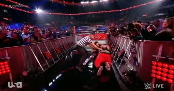 WWE Superstar Seth Rollins Attacked By Fan Live On Raw Tonight