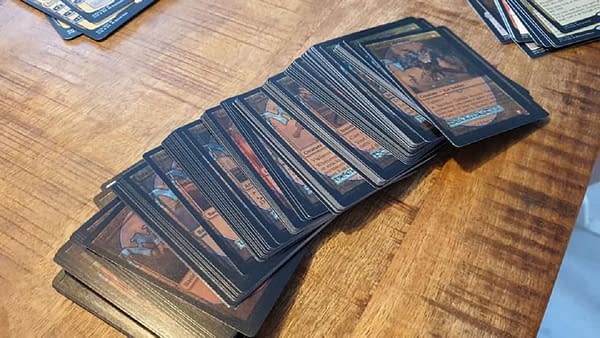 MIsprinted "Mystic Intellect" Deck Sparks Interest - "Magic: The Gathering"