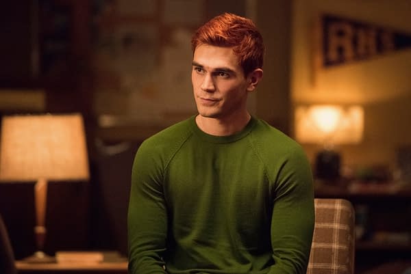 Riverdale: Camila Mendes, Madelaine Petsch Talk S05 Time Jump's Impact