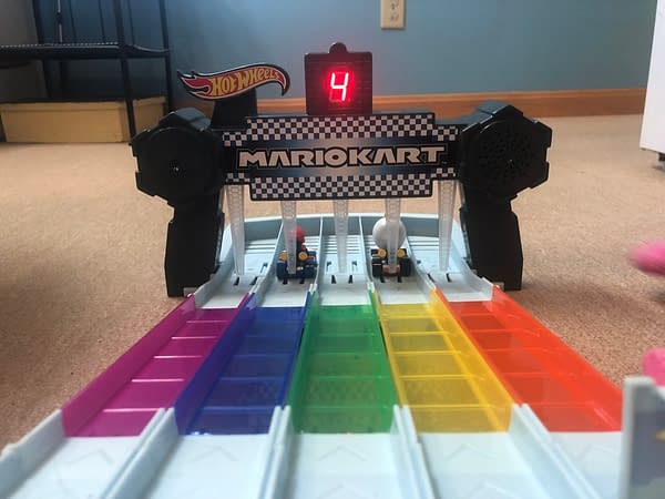 Hot Wheels Mario Kart Rainbow Road Track is a Collectors Dream