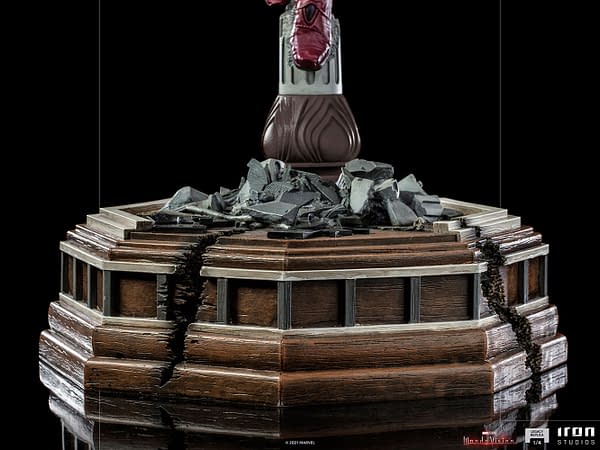 Iron Studios Reveals 1/4th Scale WandaVision Vision Statue