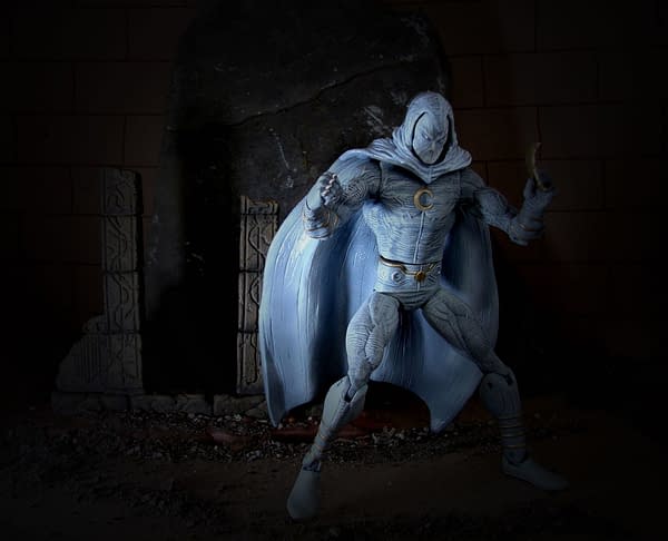 Diamond Select Repaints Their 2007 Moon Knight FIgure for 2022