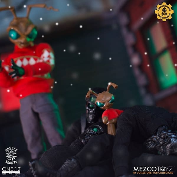 Mezco Toyz Gets Festive with New One:12 Holiday Gomez Figure